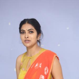 Divi Vadthya Latest Photos