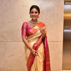 Samyuktha Latest Pics in Traditonal Saree