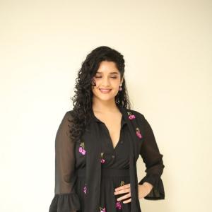 Ritika Singh Latest Photoshoot