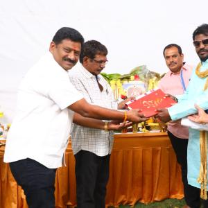 Avnu Nenithe Movie Opening