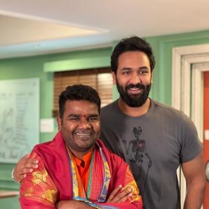 Mohanbabu and Manchu Vishnu Felicitates Balagam Movie Team