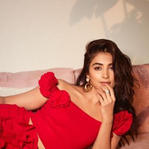 Pooja Hegde Latest Red Hot Pics