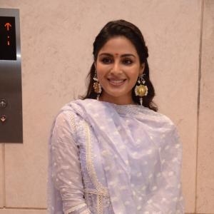 Samyuktha Menon Latest Pics