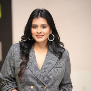 Hebbah Patel Latest Photos