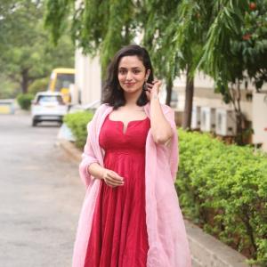 Malavika Nair New Photoshoot