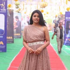 Soumya Reddy Latest Photos