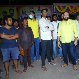 Jr Ntr and Balakrishna Visits NTR Ghat