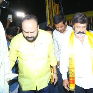 Jr Ntr and Balakrishna Visits NTR Ghat