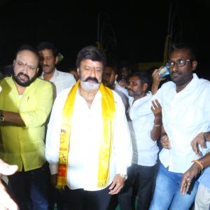 Jr Ntr and Balakrishna Visits NTR Ghat