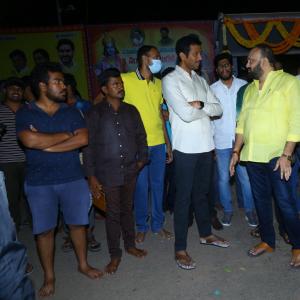 Jr Ntr and Balakrishna Visits NTR Ghat