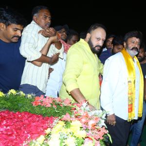 Jr Ntr and Balakrishna Visits NTR Ghat