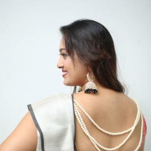 Ester Noroha Latest Photoshoot