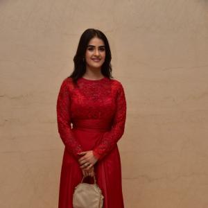 Kavya Thapar New Photos