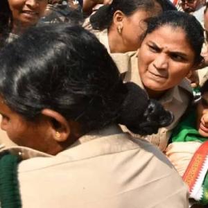 YS Sharmila arrested by AP Police