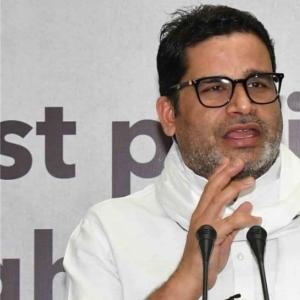 Prashant Kishor Promises to End Bihar’s Liquor Ban Within One Hour If Elected