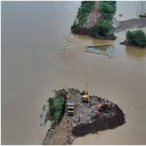 Vijayawada Flood Crisis: Government Successfully Plugs Budameru Canal Breaches