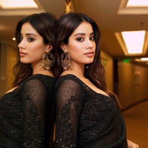 Pic Talk: Hottest curves of Devara beauty Janhvi Kapoor