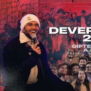 Vijay Deverakonda Gives Biggest Memory To 100 People