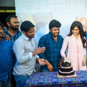 Grand Welcome For Samantha On Kushi Sets