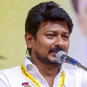 Death Threat To Star Hero: Director comes in support