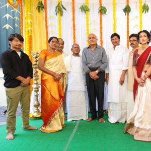 Ladies Tailor pair teams up for Shastipoorthi