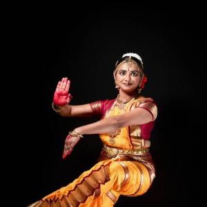 Sri+Vidya+Dance+School